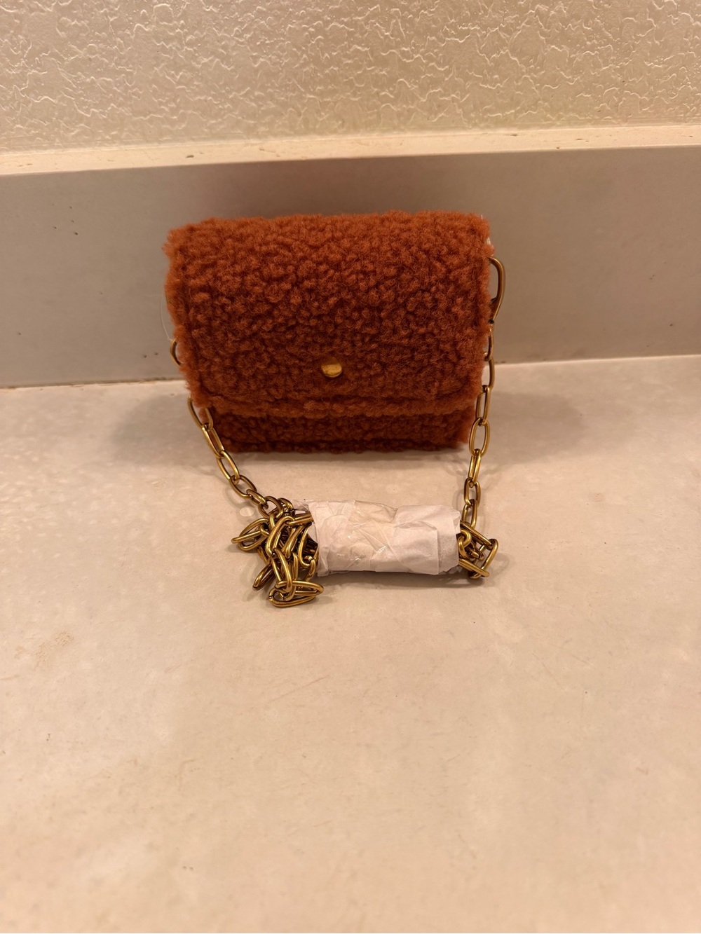 Universal Thread Rust Faux-Shearling Mini Crossbody - Picture 2 of 4